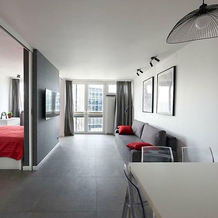 Aroma Apartments Rondo Onz Warszawa Exteriör bild